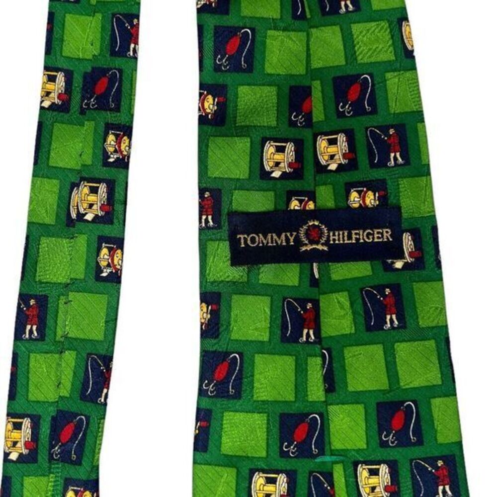 TOMMY HILFIGER Green Fly Fishing Silk Tie Lure Reel Novelty Fisherman - Picture 3 of 10